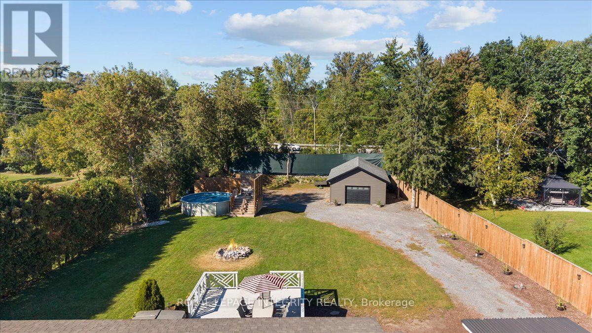 3073 Old Montreal Road Property Photo 42