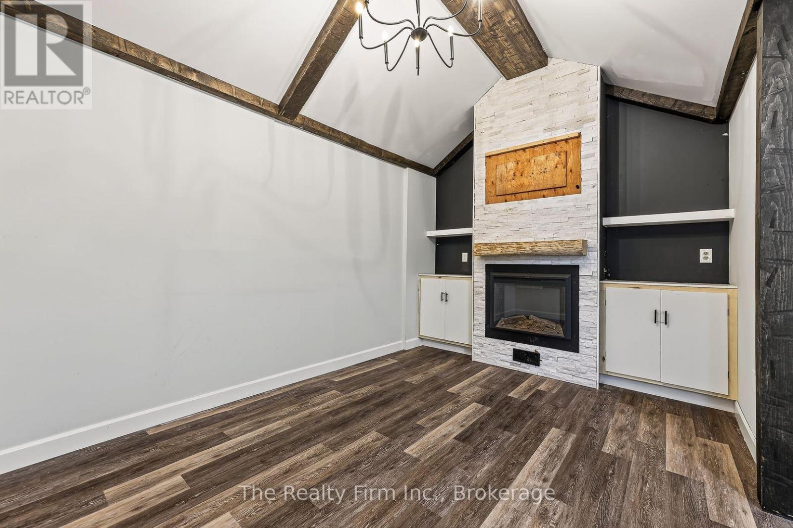 141 Blandford Street Property Photo 13