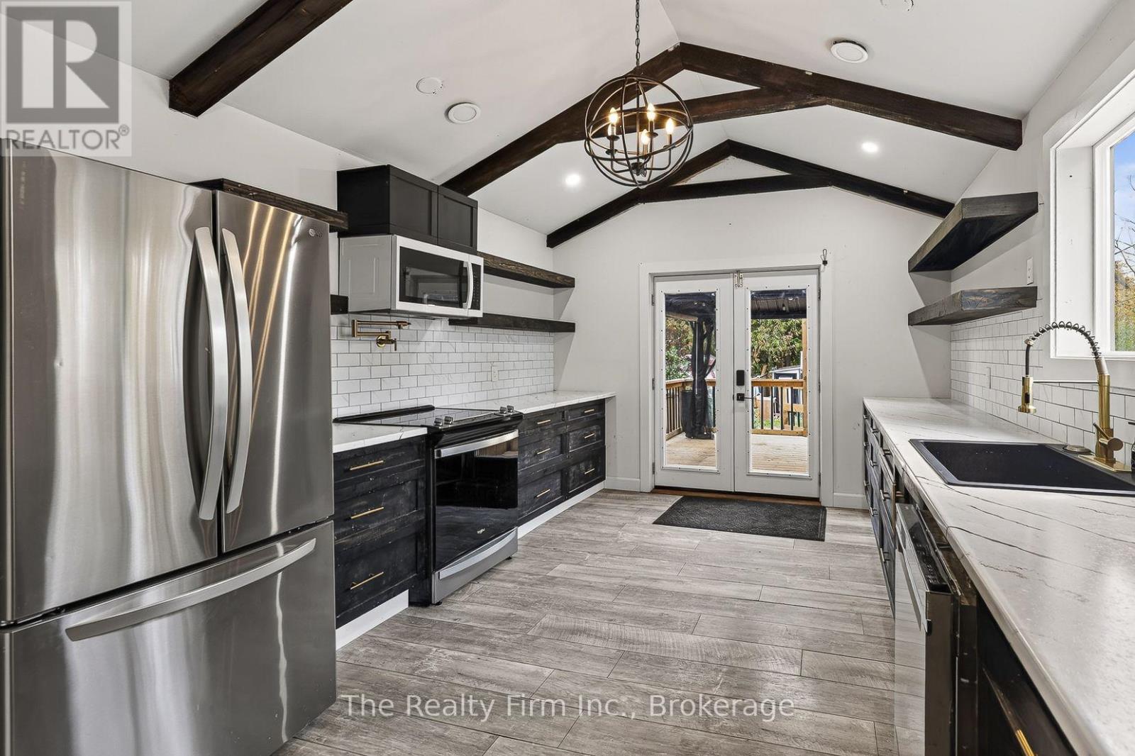 141 Blandford Street Property Photo 19