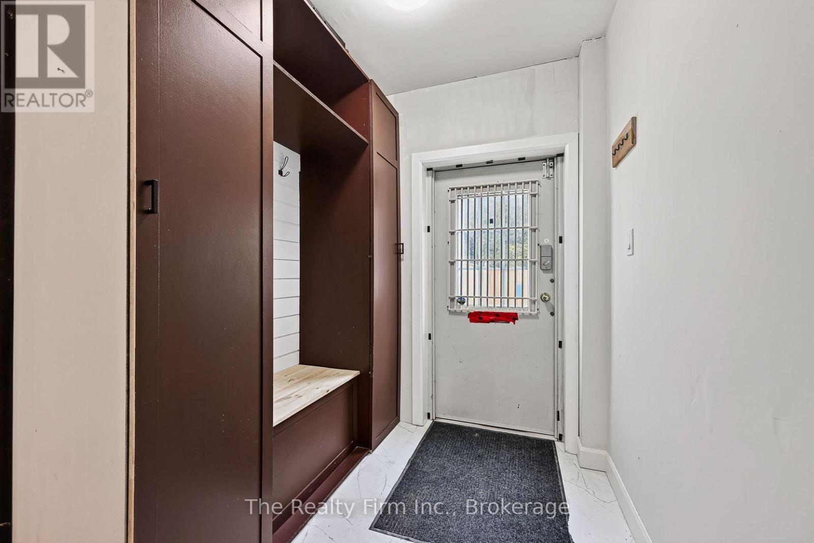 141 Blandford Street Property Photo 29