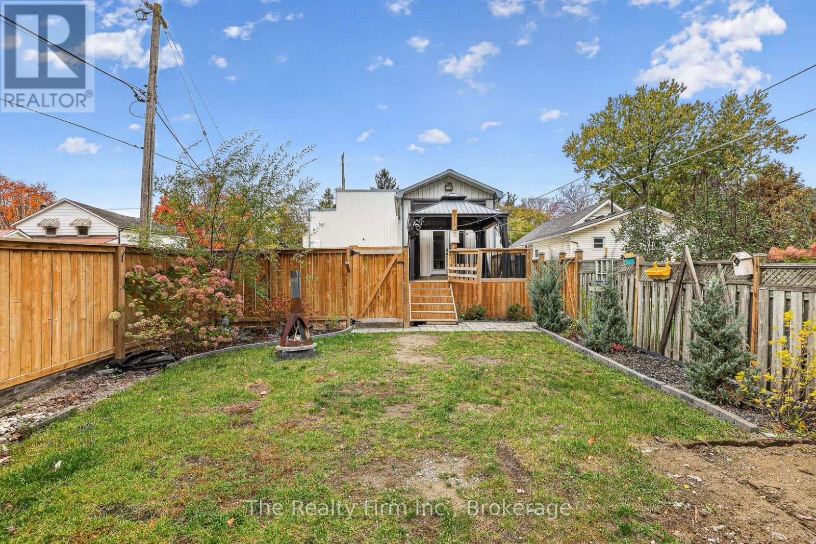141 Blandford Street Property Photo 33