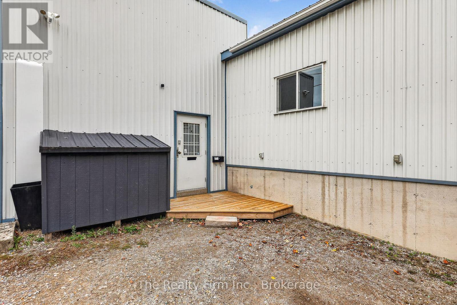 141 Blandford Street Property Photo 37