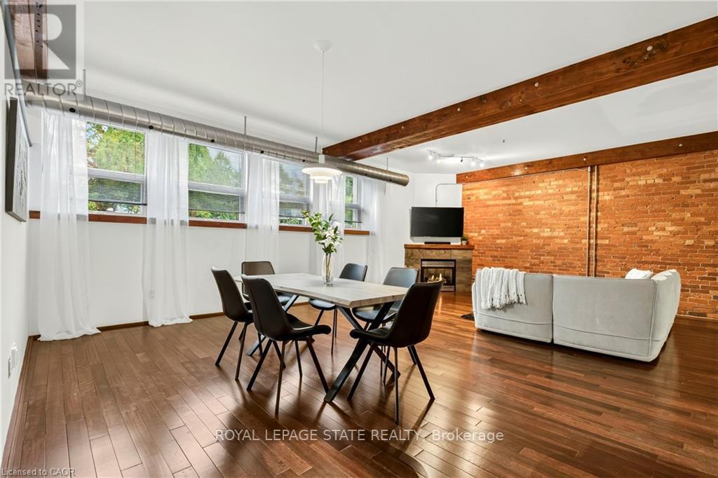 13 - 357 Hunter Street W Property Photo 28