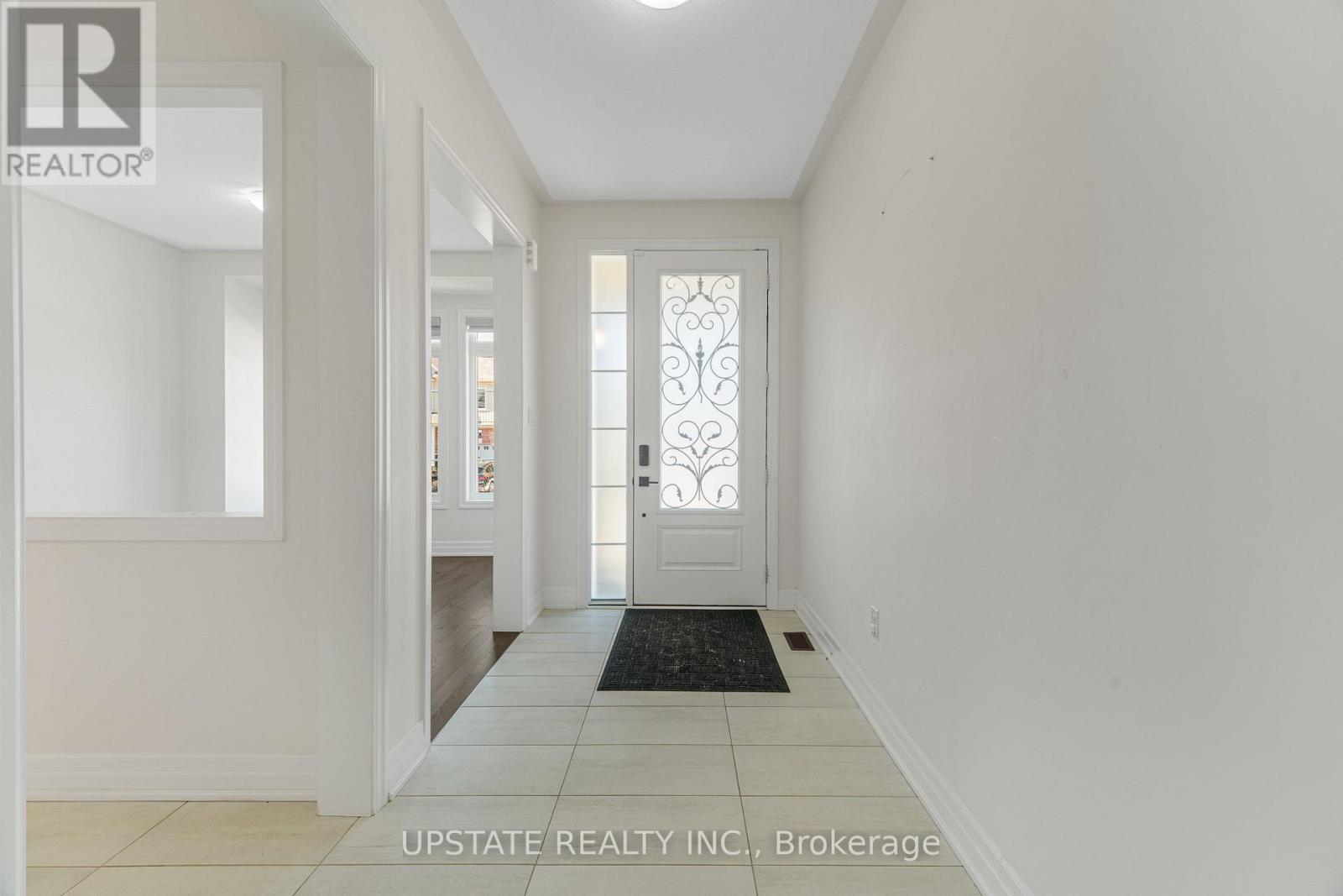 9218 White Oak Avenue N Property Photo 7