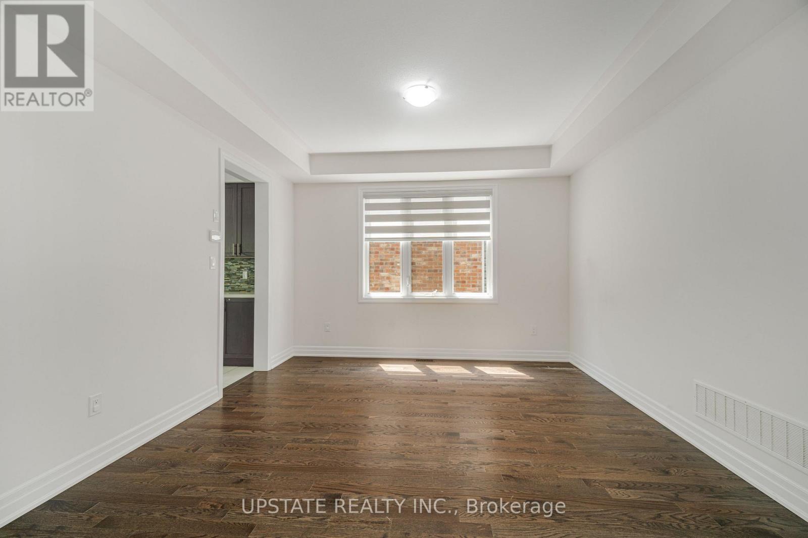 9218 White Oak Avenue N Property Photo 10