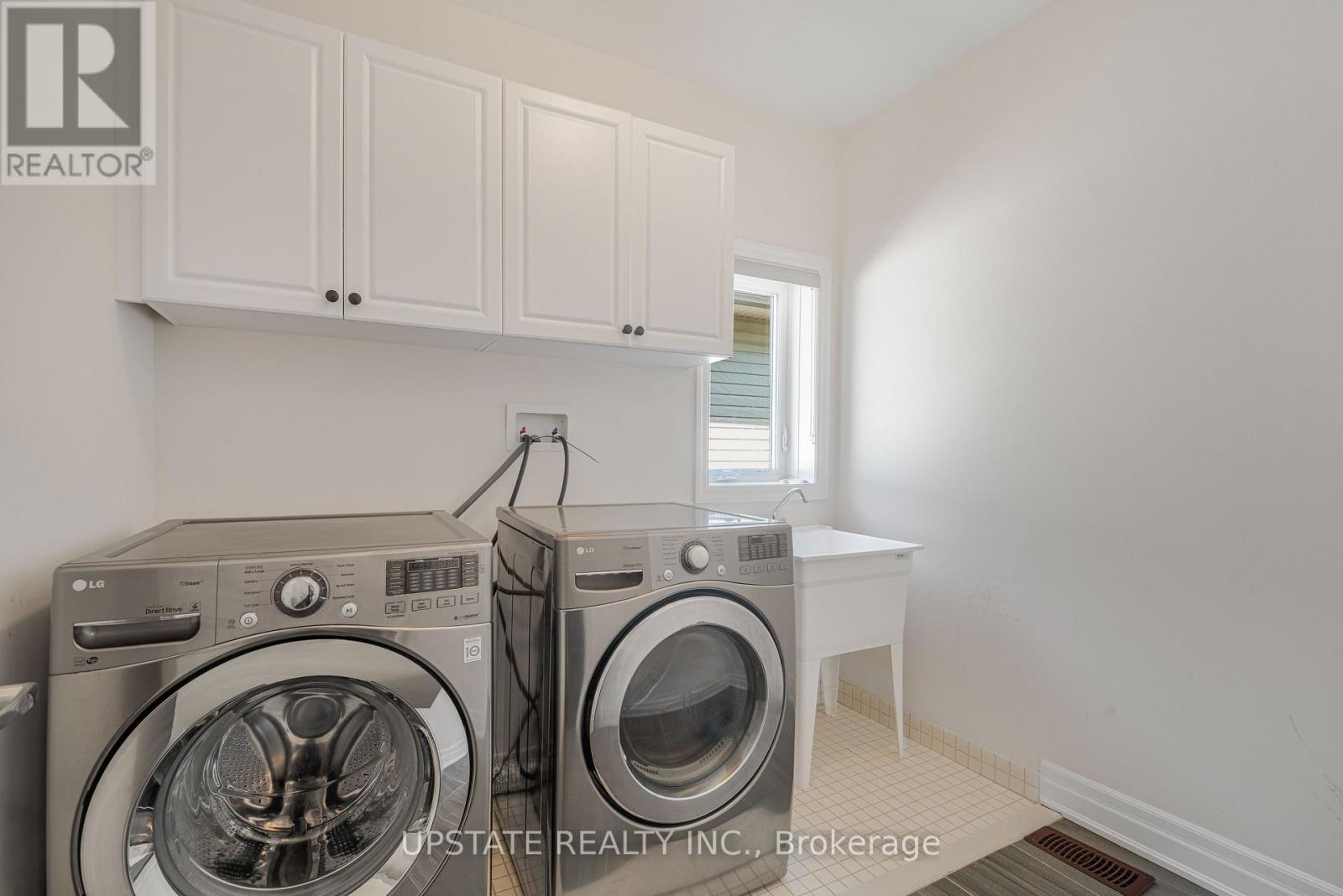 9218 White Oak Avenue N Property Photo 23