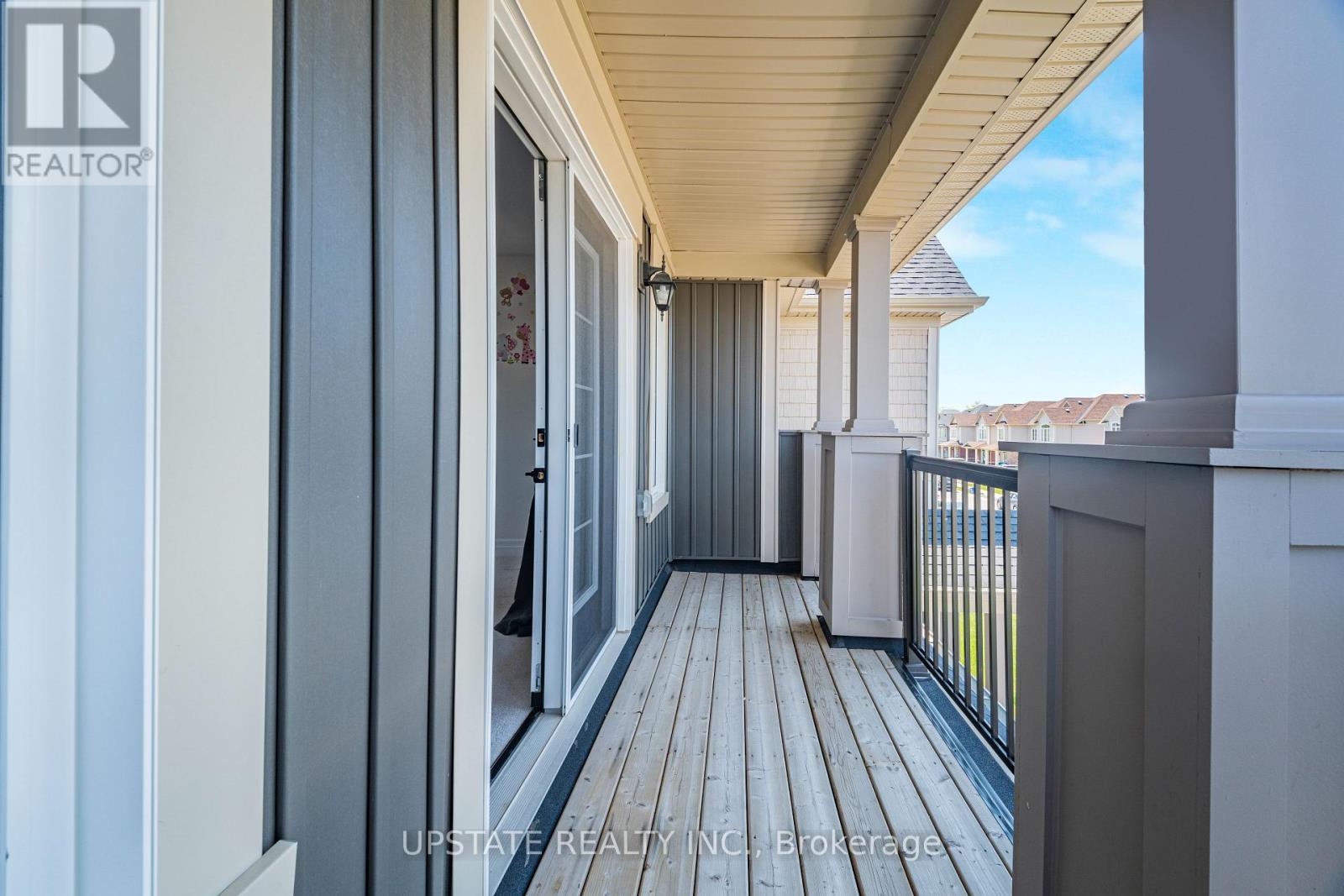 9218 White Oak Avenue N Property Photo 32