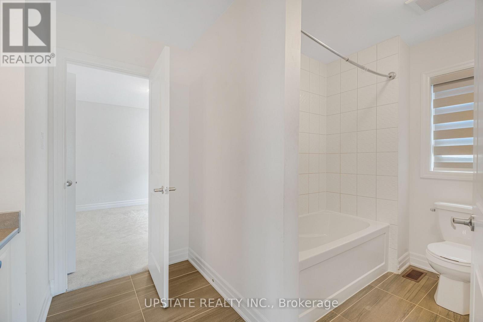 9218 White Oak Avenue N Property Photo 36