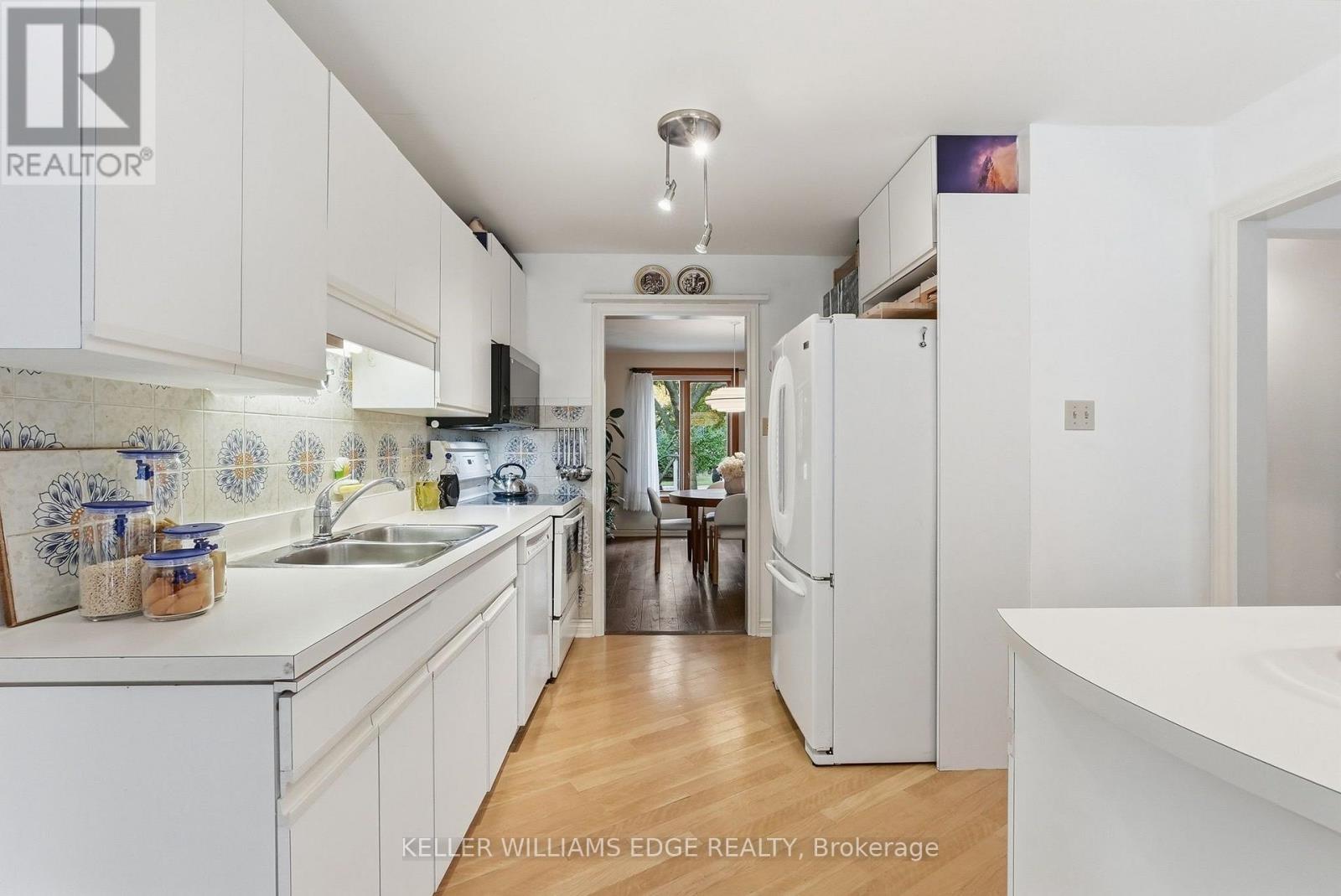 188 Hostein Drive Property Photo 10