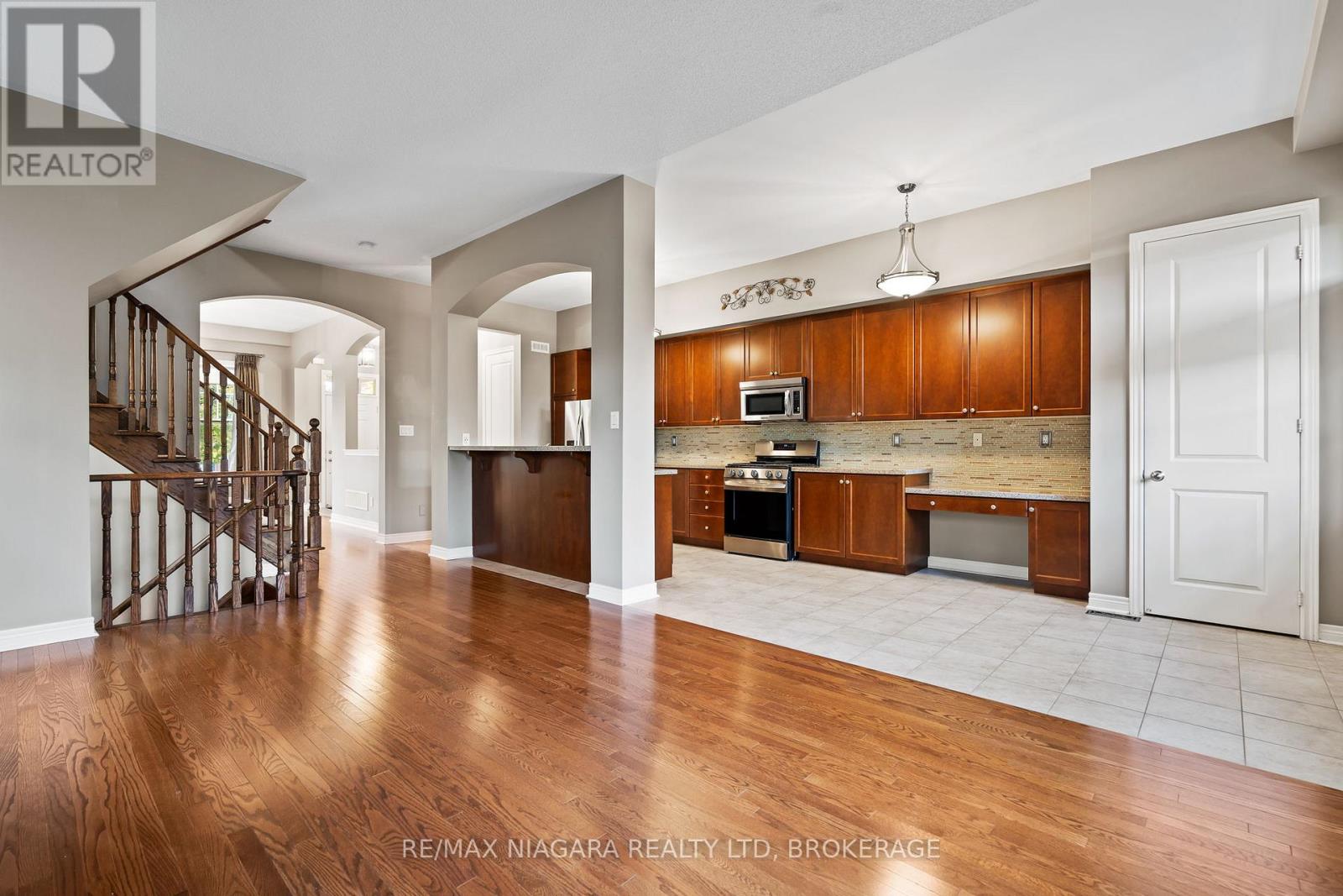 96 Garrison Village Drive Property Photo 14