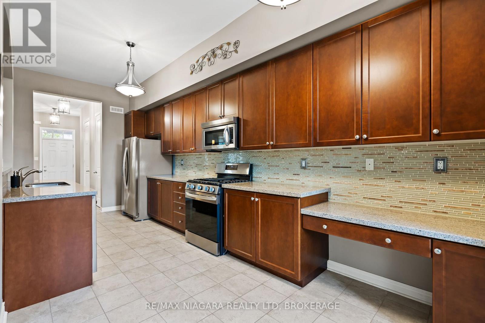 96 Garrison Village Drive Property Photo 16