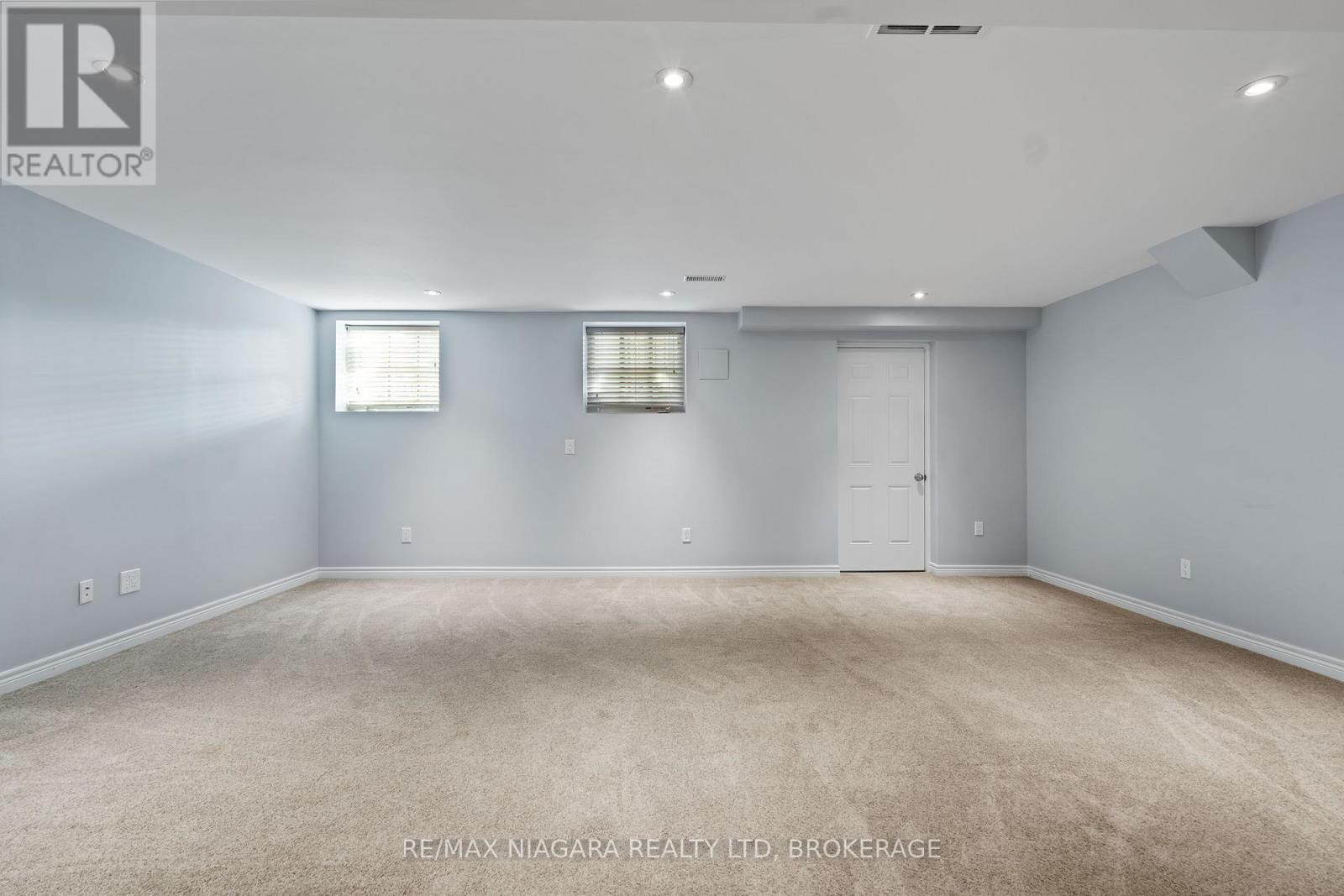 96 Garrison Village Drive Property Photo 28