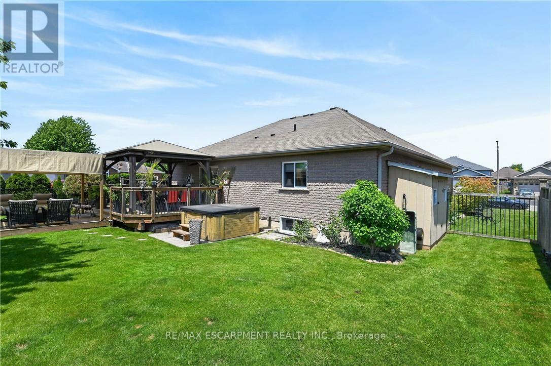 138 Galinee Trail Property Photo 40