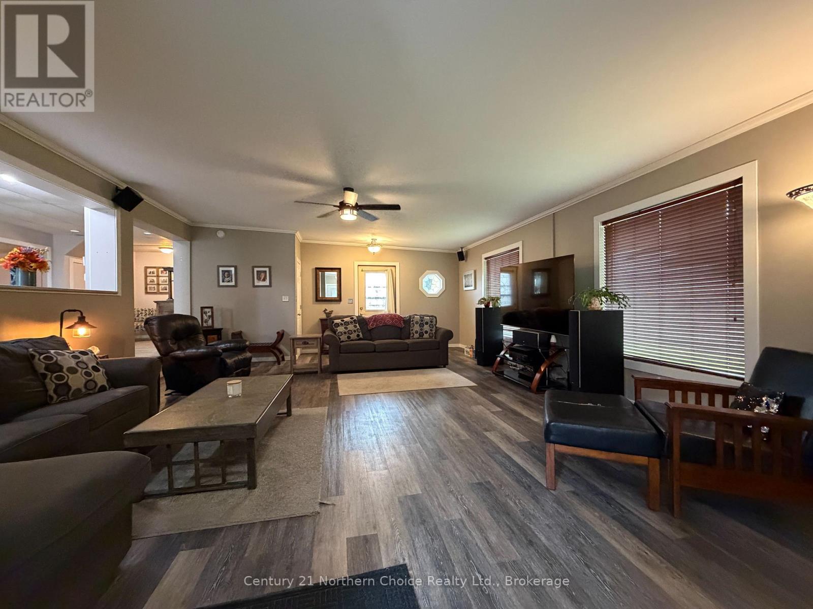 648 Scott Street Property Photo 14