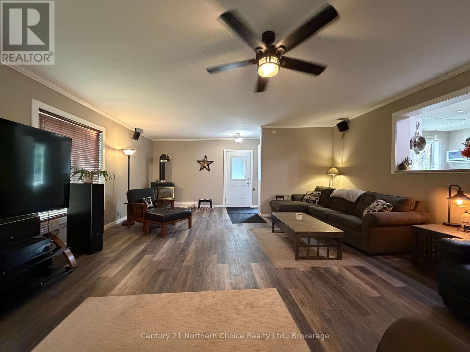 648 Scott Street Property Photo 17