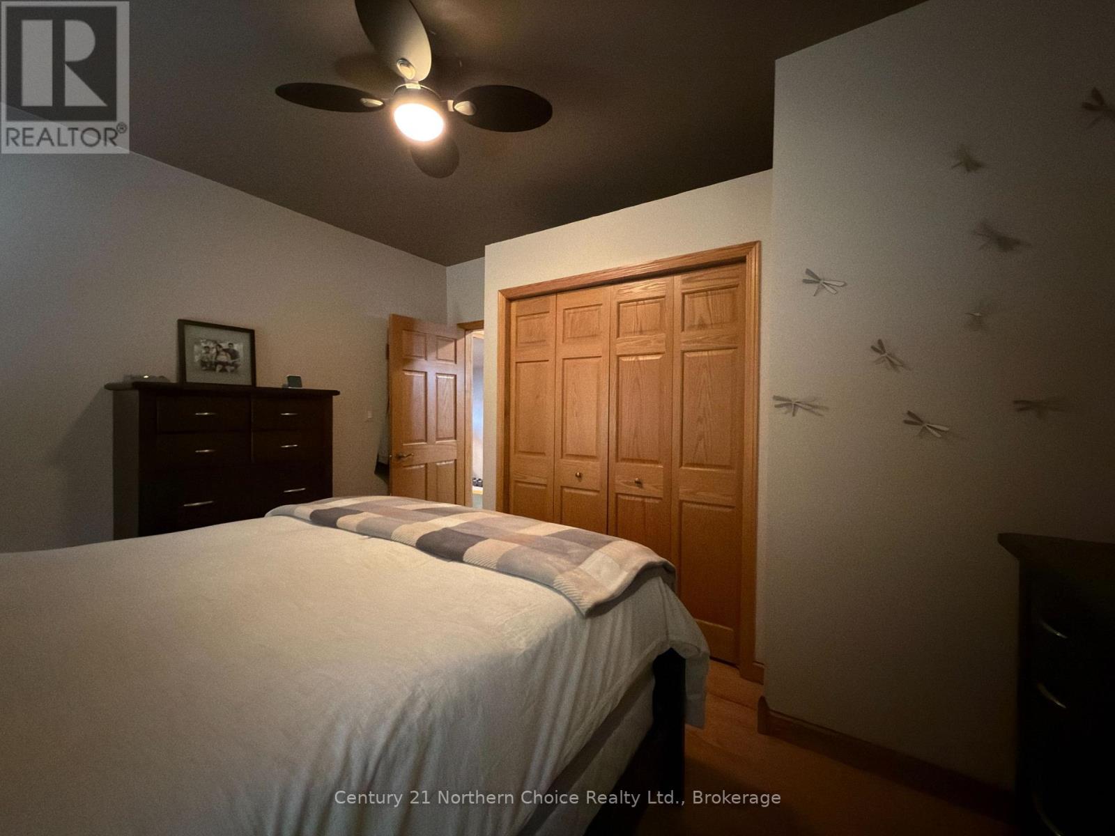 648 Scott Street Property Photo 23
