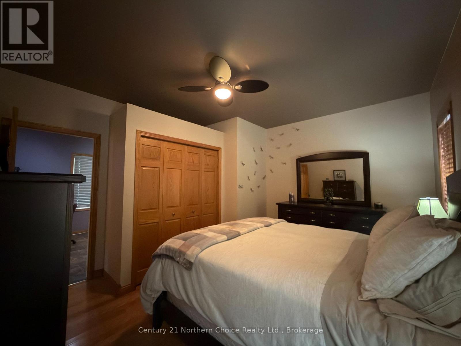 648 Scott Street Property Photo 24