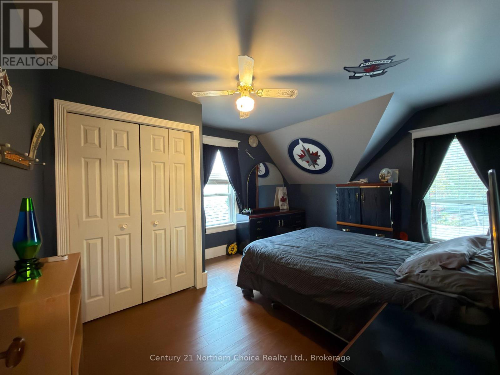 648 Scott Street Property Photo 30