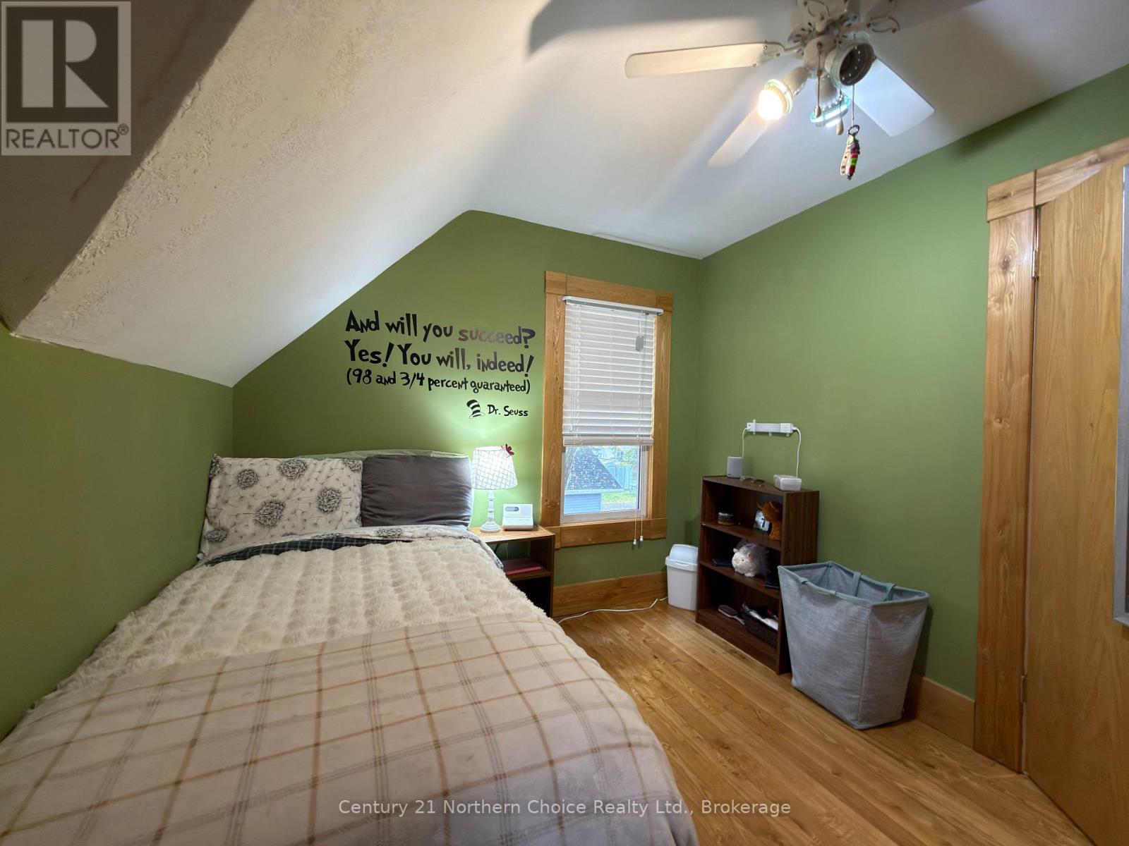 648 Scott Street Property Photo 35