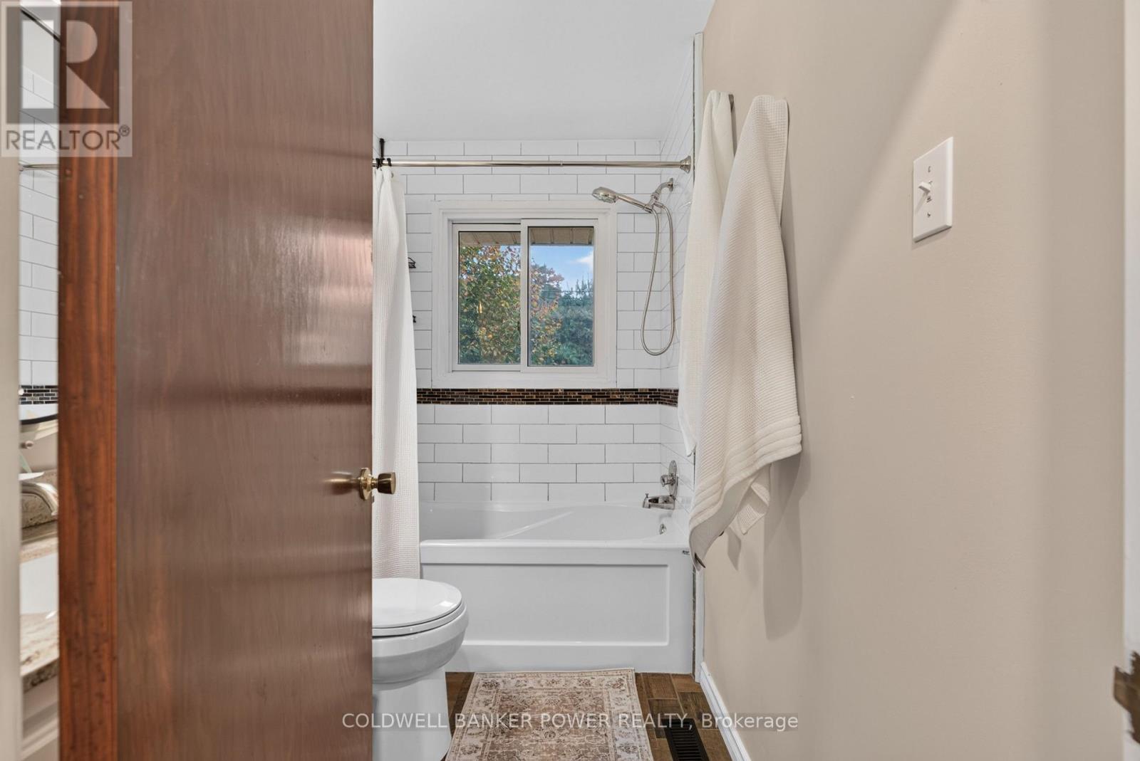 34 Algonquin Crescent Property Photo 25