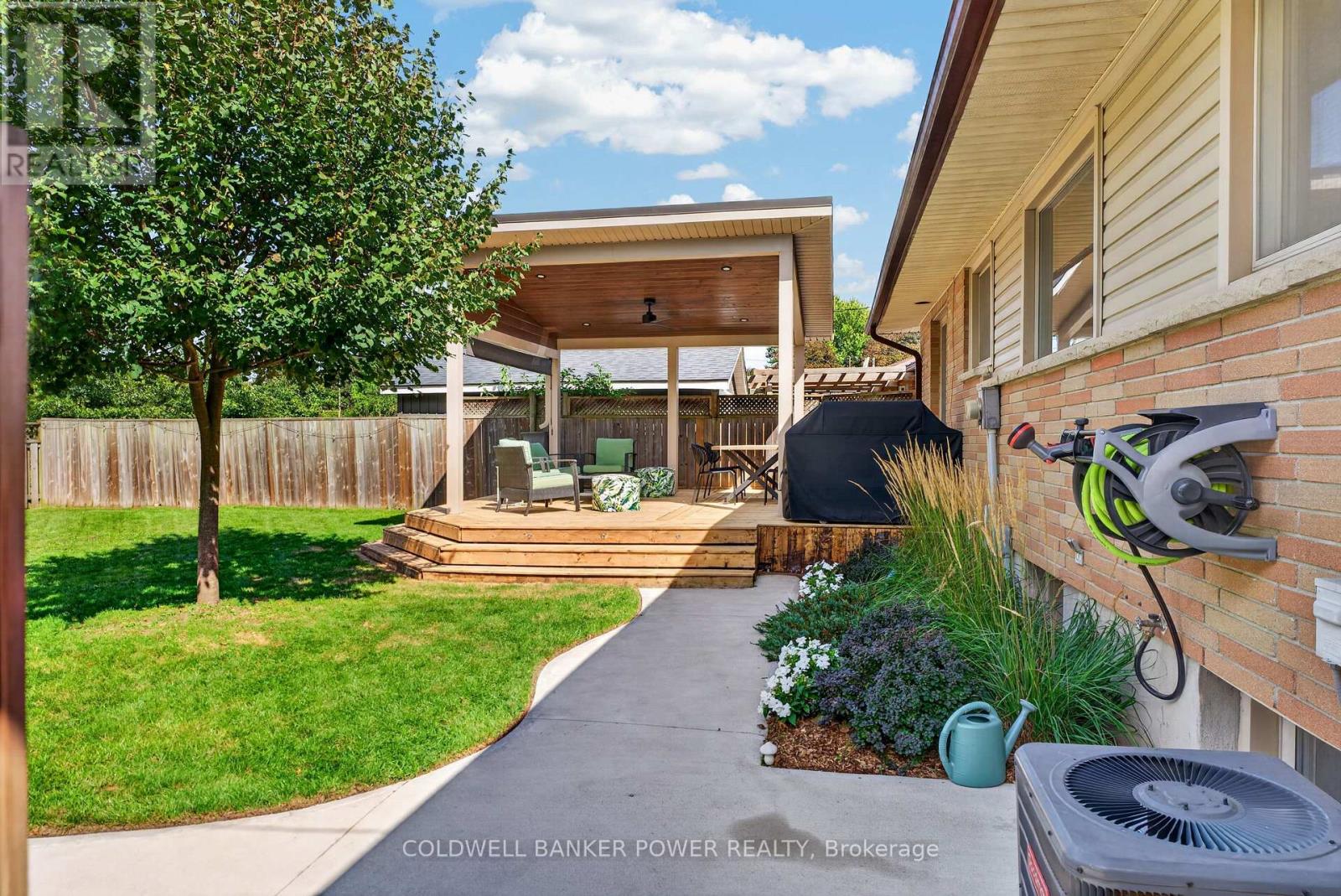 34 Algonquin Crescent Property Photo 37