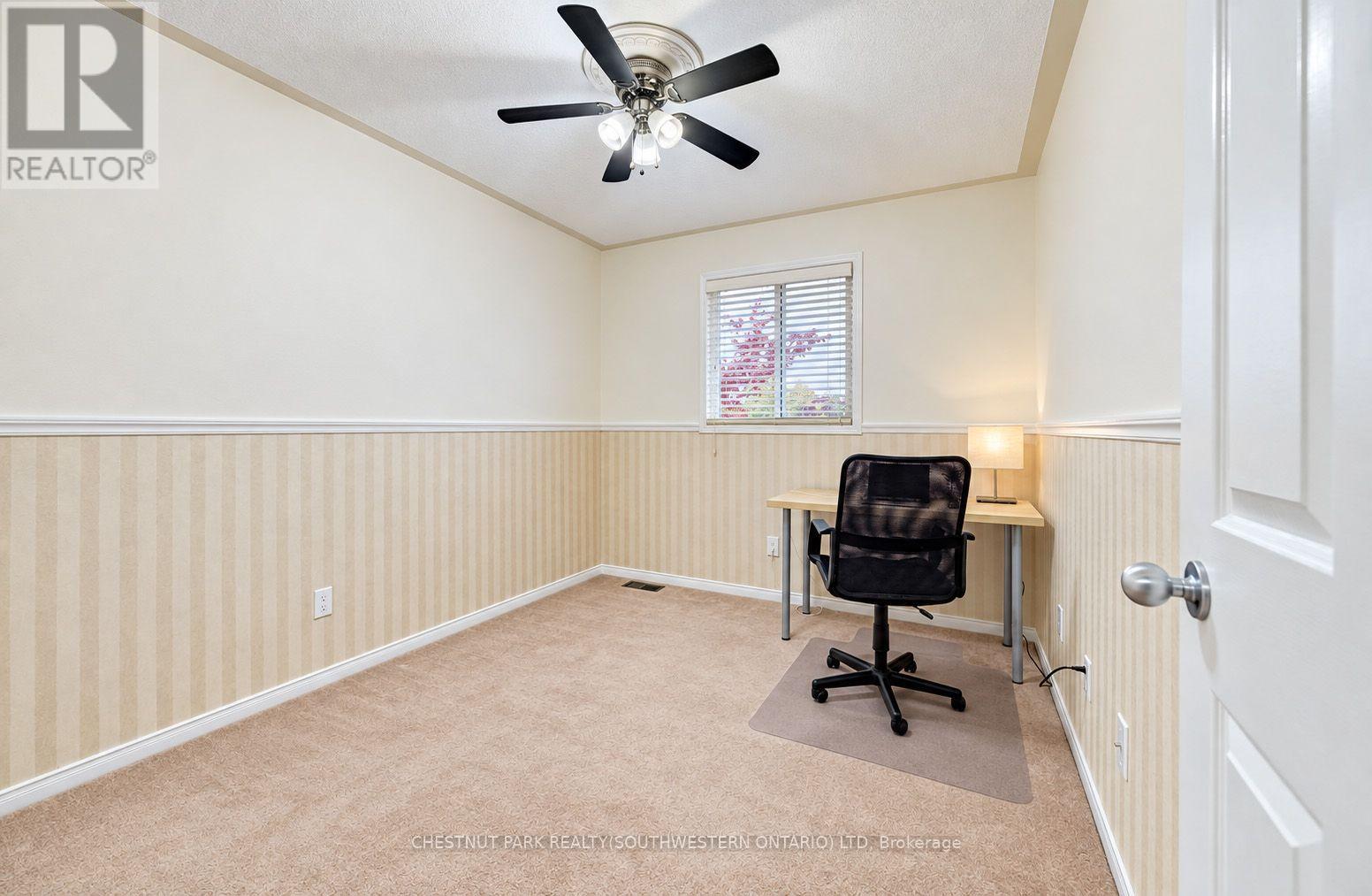 24 White Sands Court Property Photo 23