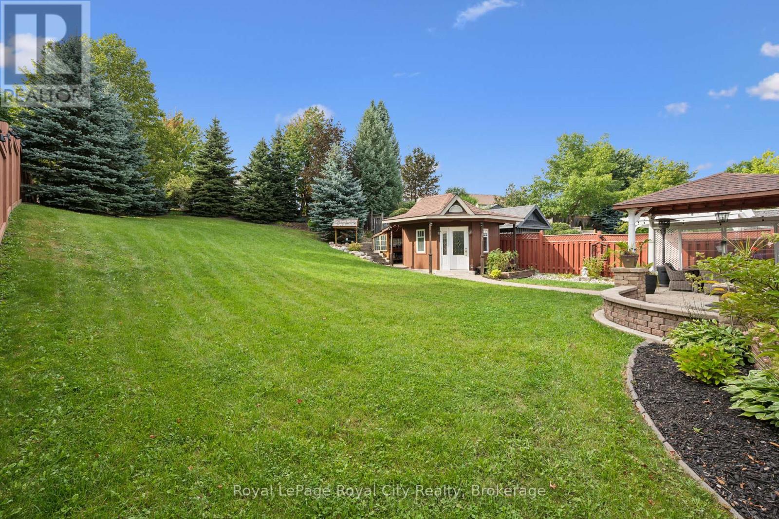 26 Frasson Drive Property Photo 41