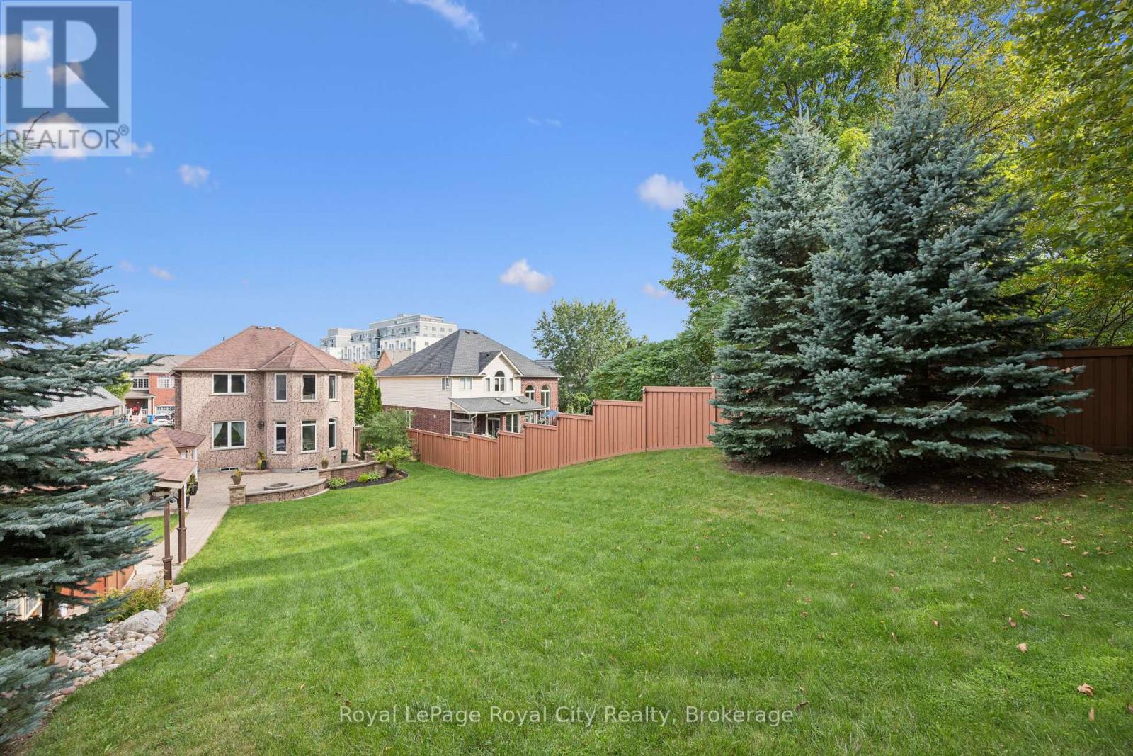 26 Frasson Drive Property Photo 43