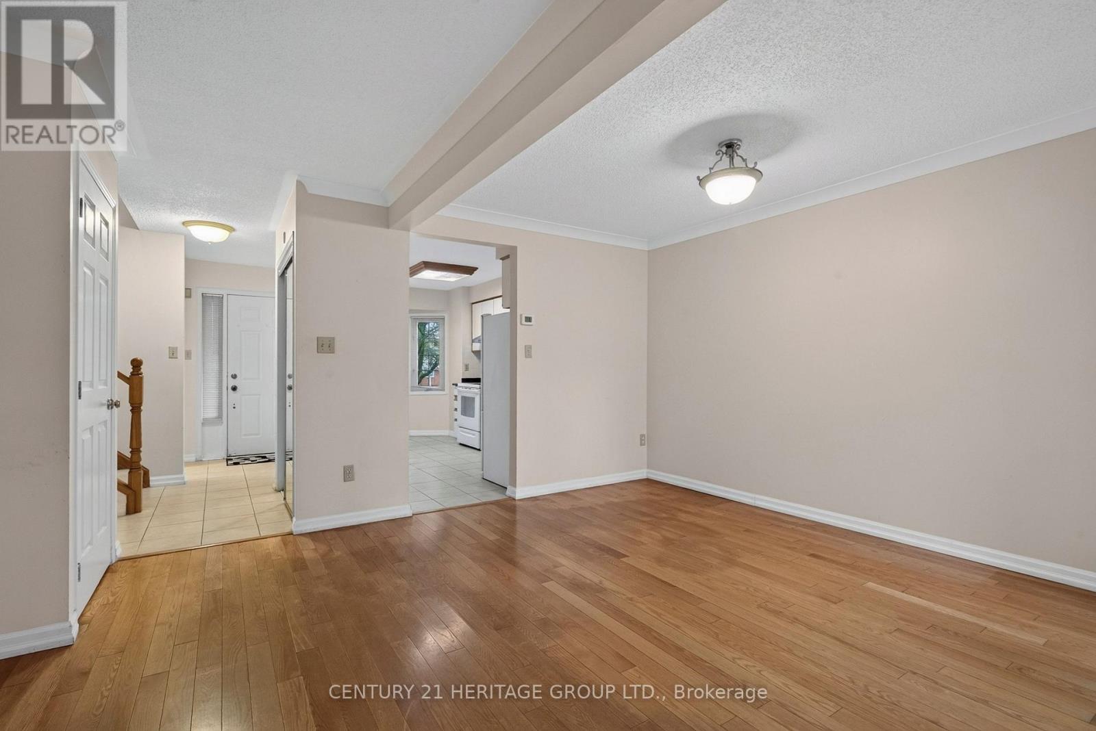 15 - 38 Elora Drive Property Photo 15
