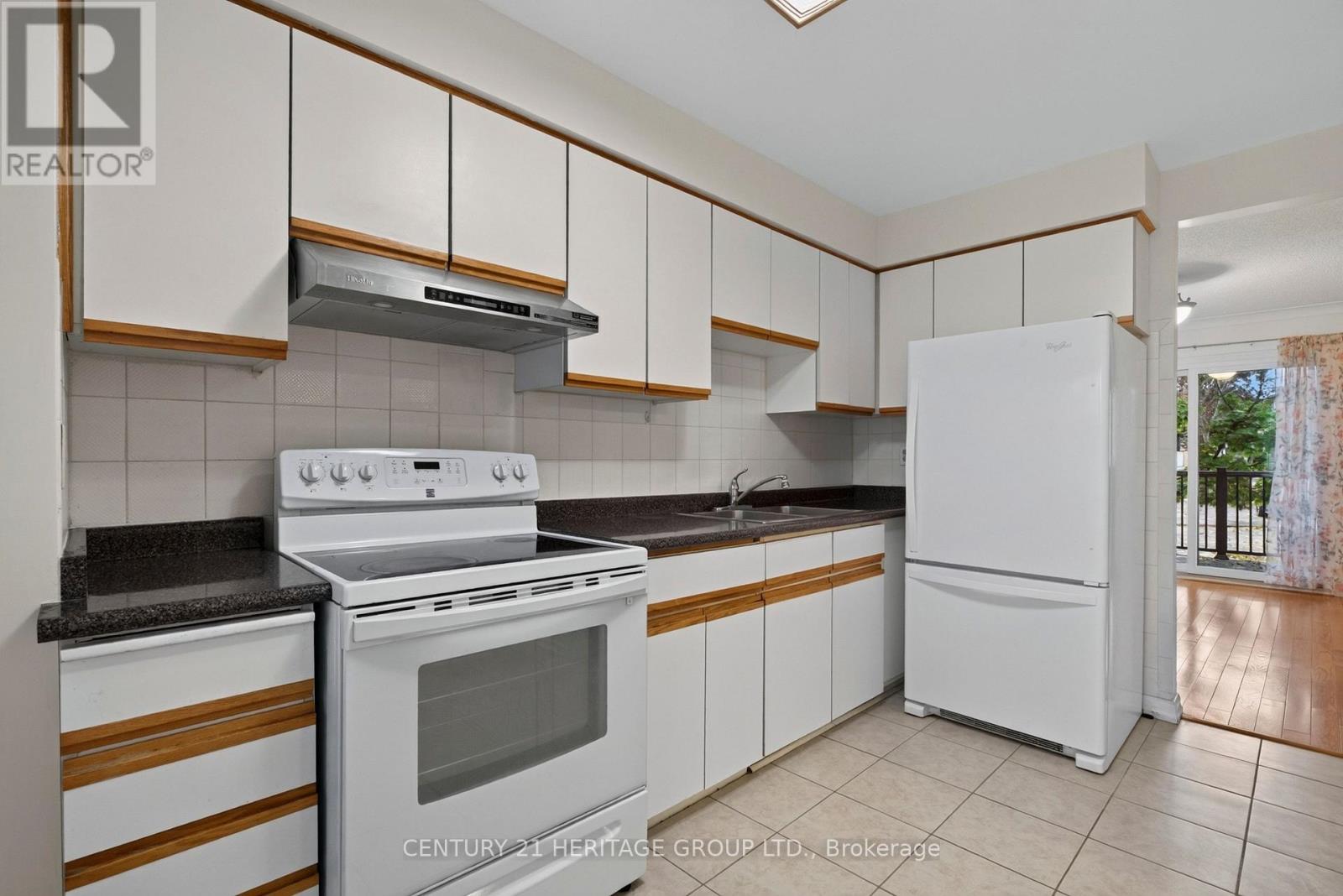 15 - 38 Elora Drive Property Photo 17