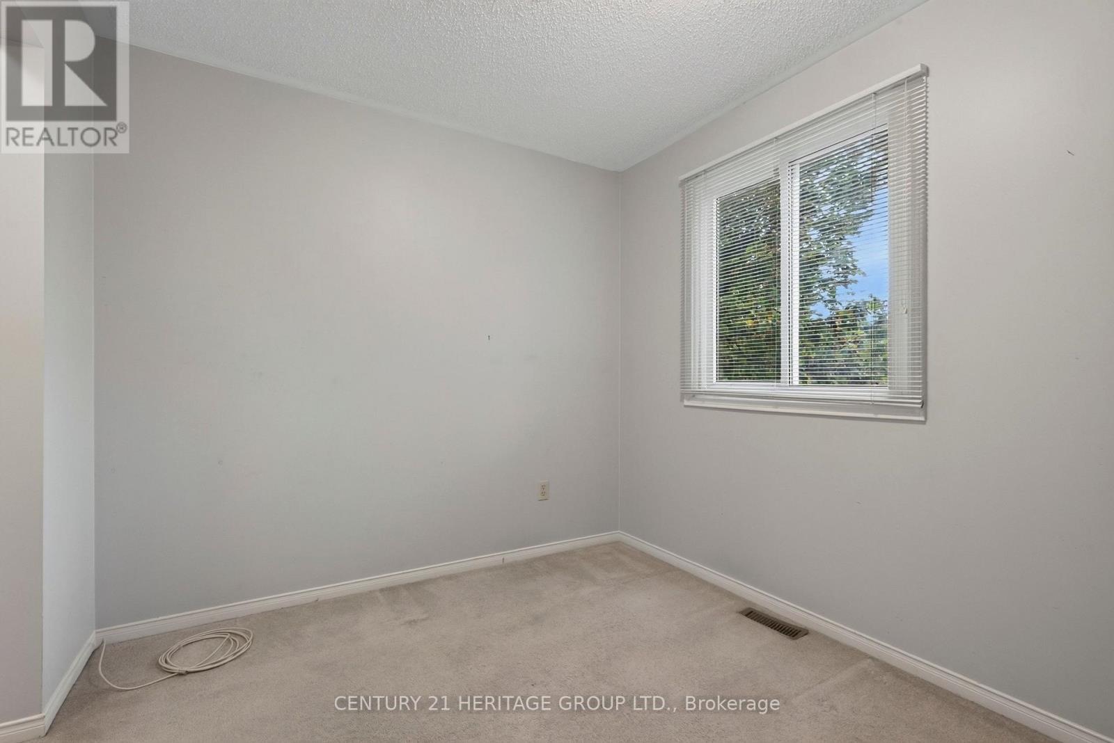 15 - 38 Elora Drive Property Photo 25