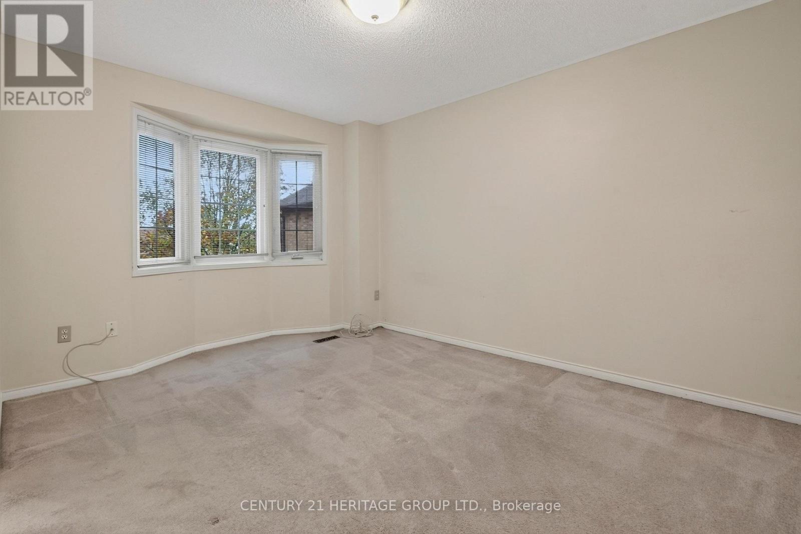15 - 38 Elora Drive Property Photo 33
