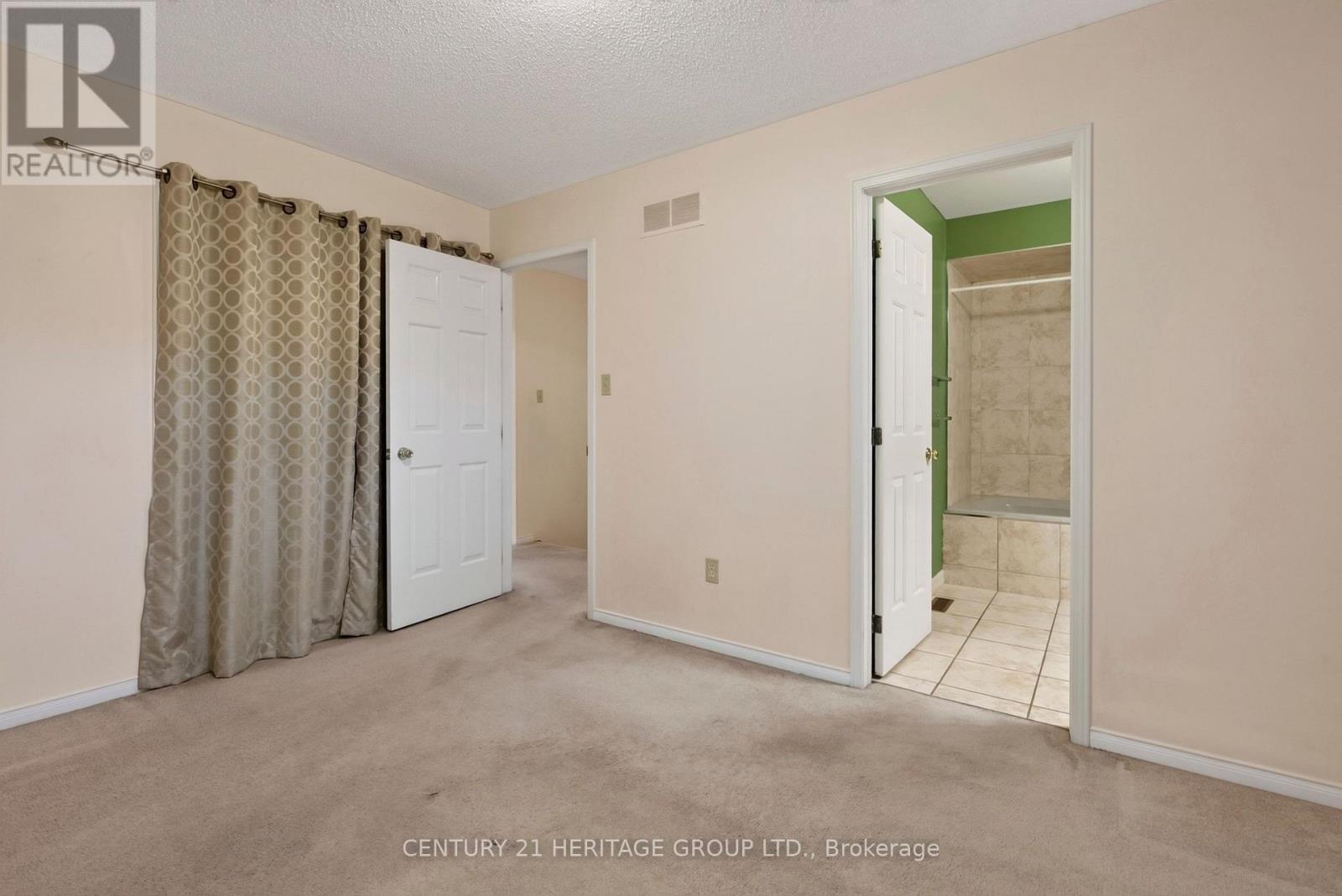 15 - 38 Elora Drive Property Photo 37