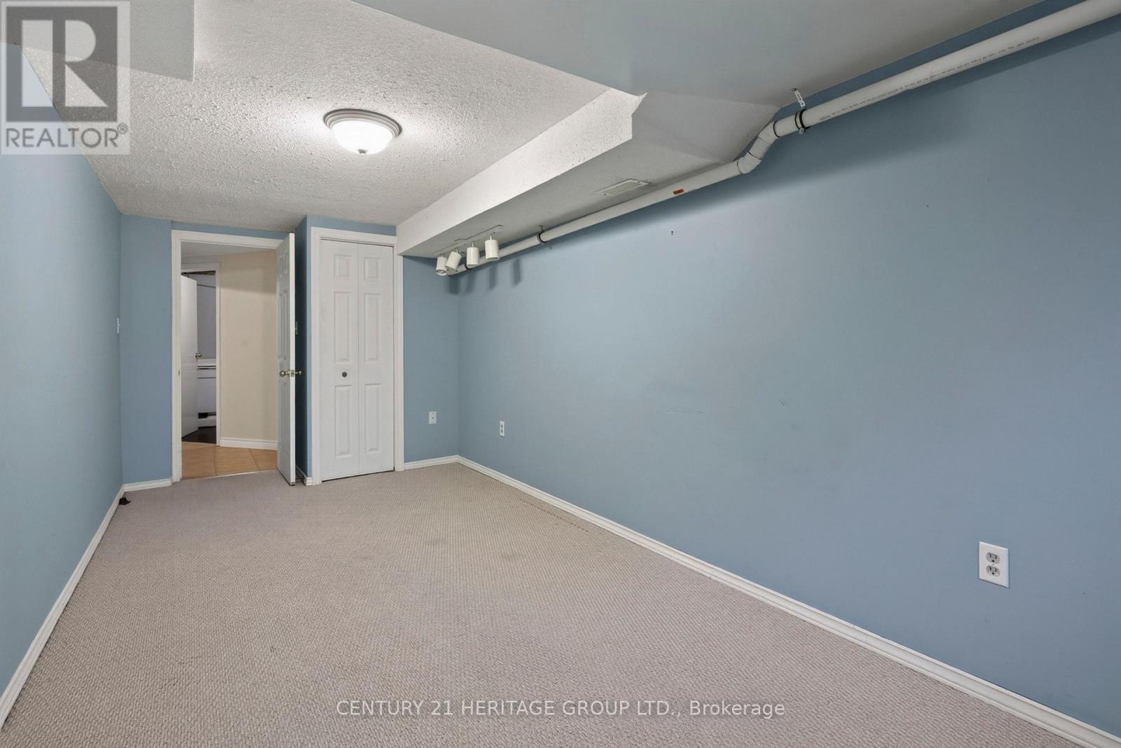 15 - 38 Elora Drive Property Photo 40