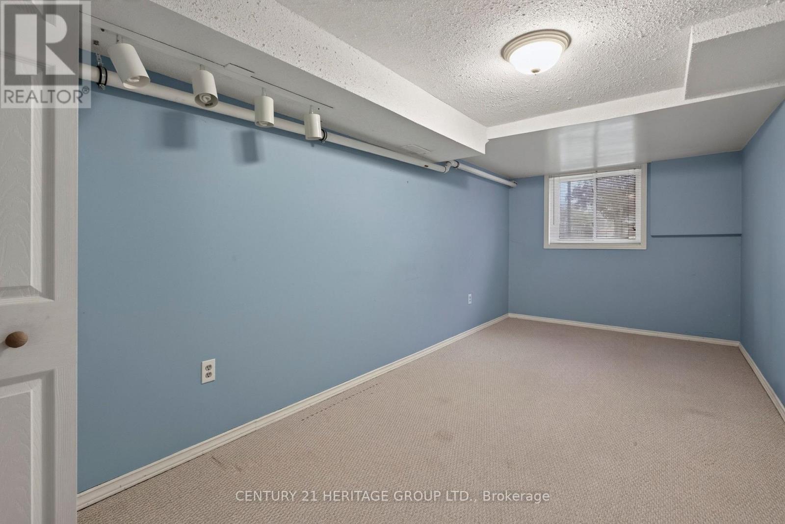 15 - 38 Elora Drive Property Photo 42