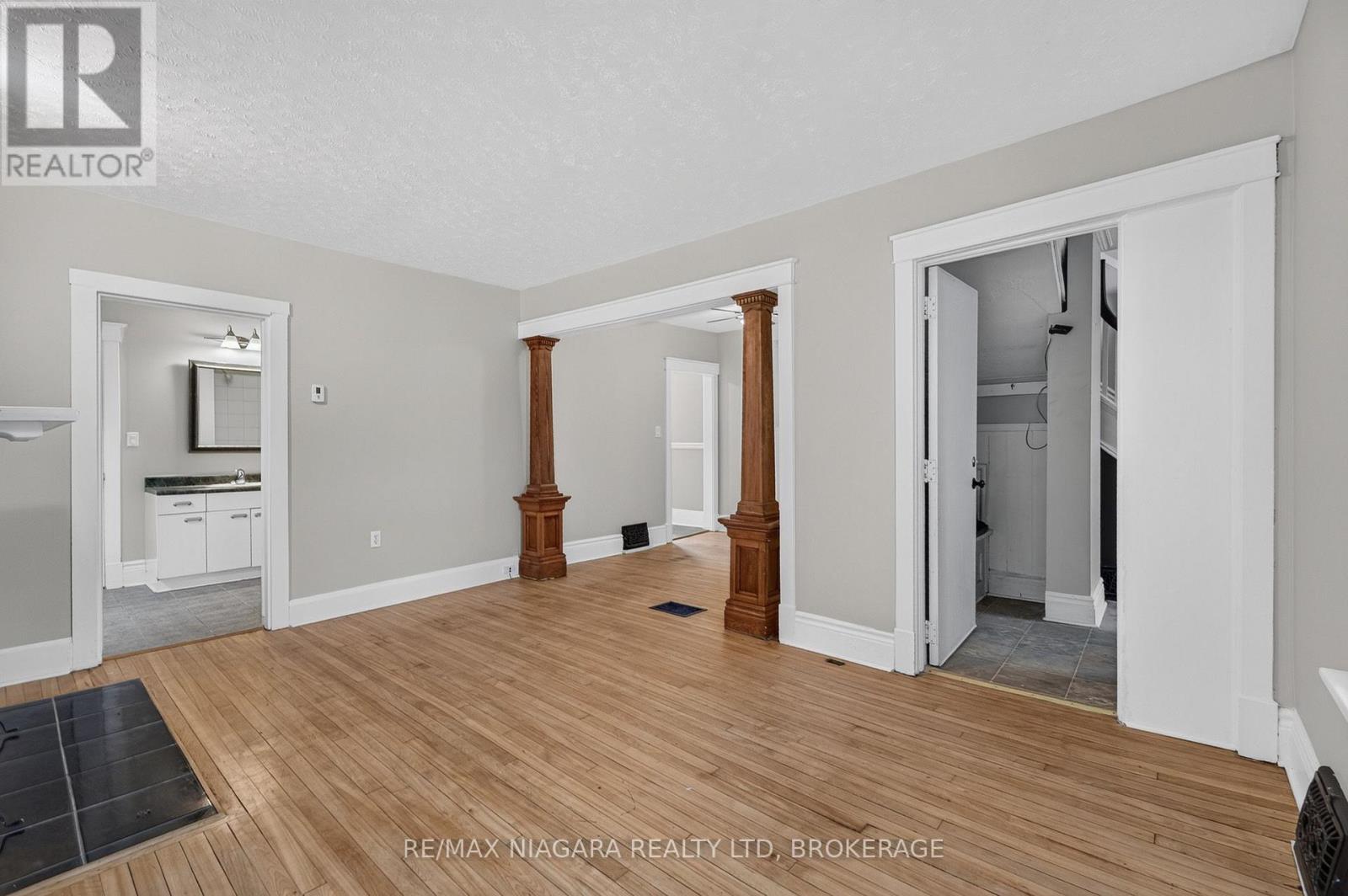 44 Lowell Avenue Property Photo 7