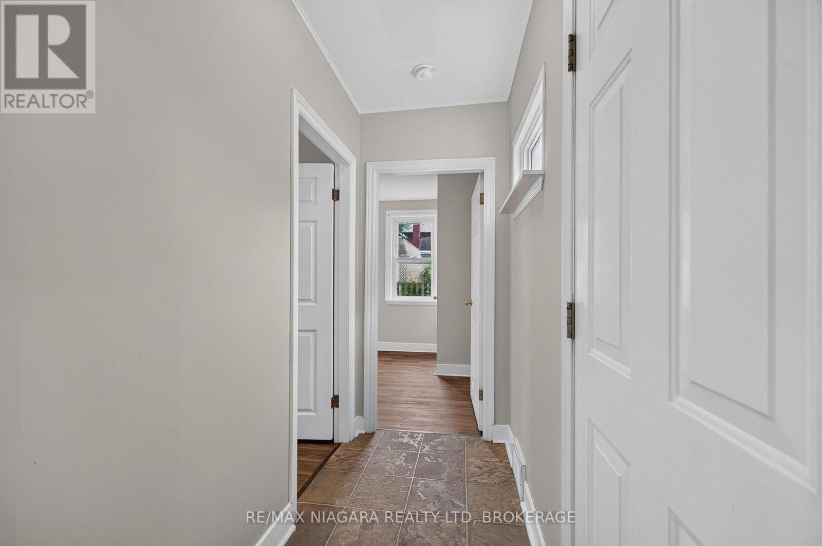 44 Lowell Avenue Property Photo 8