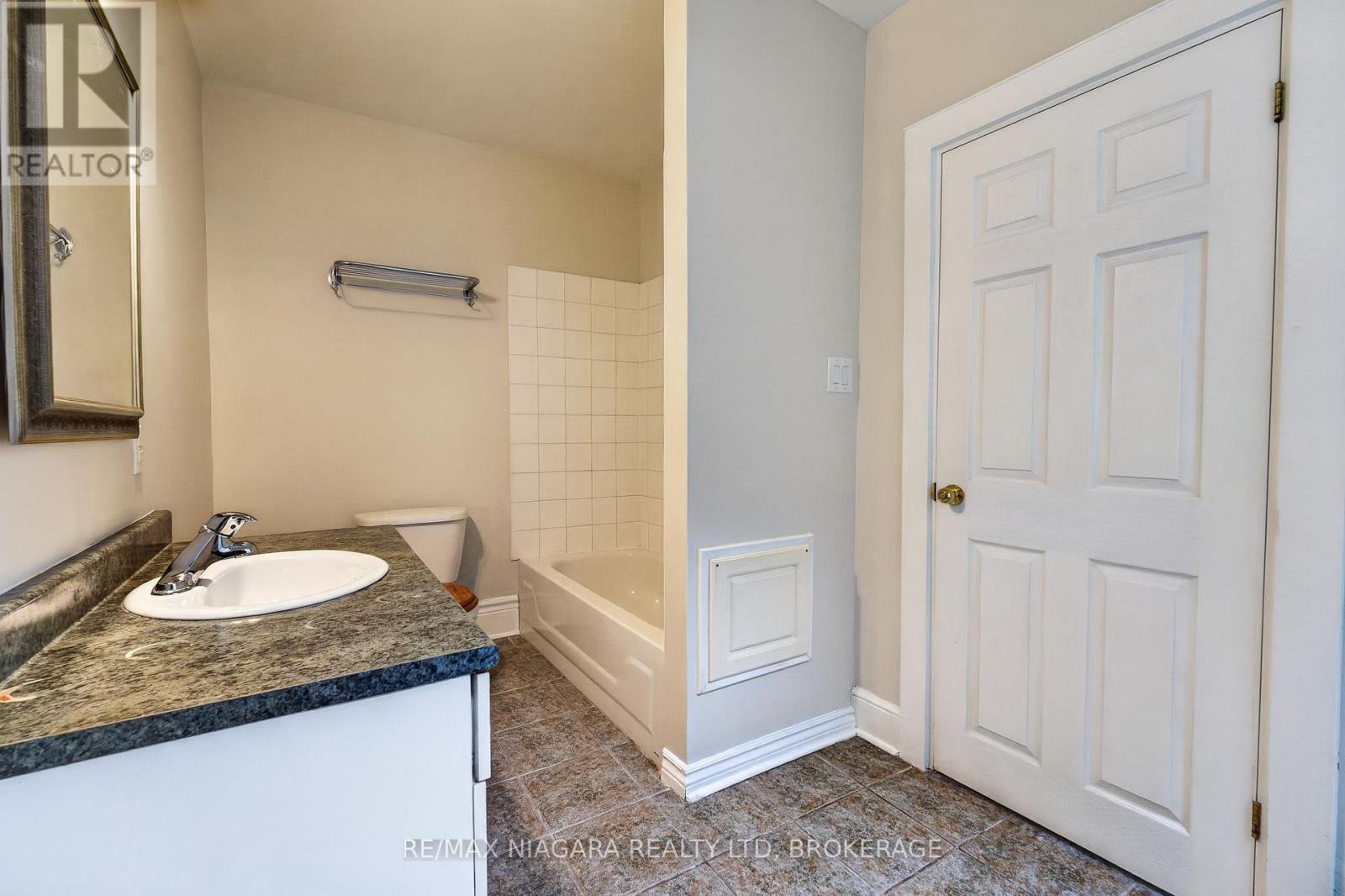 44 Lowell Avenue Property Photo 16
