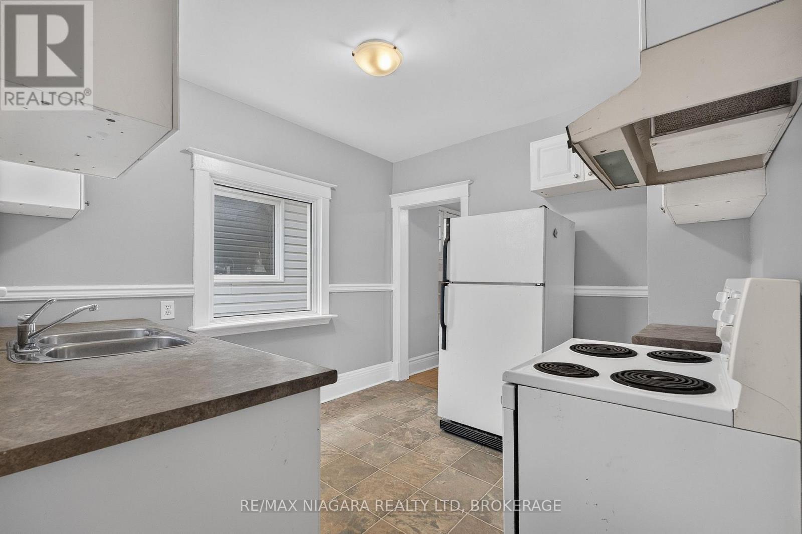 44 Lowell Avenue Property Photo 18