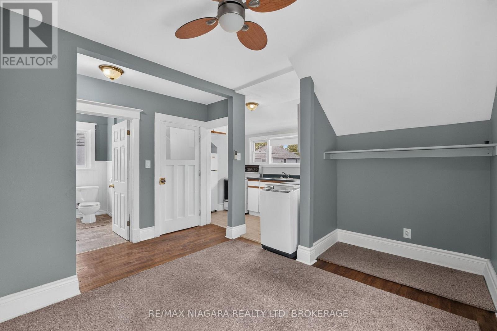 44 Lowell Avenue Property Photo 27