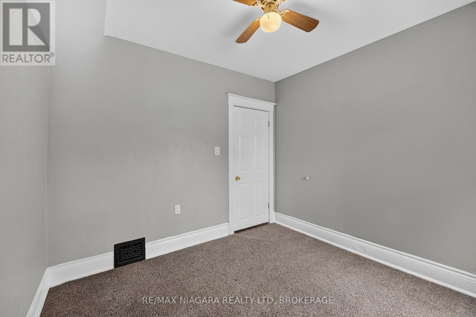 44 Lowell Avenue Property Photo 31
