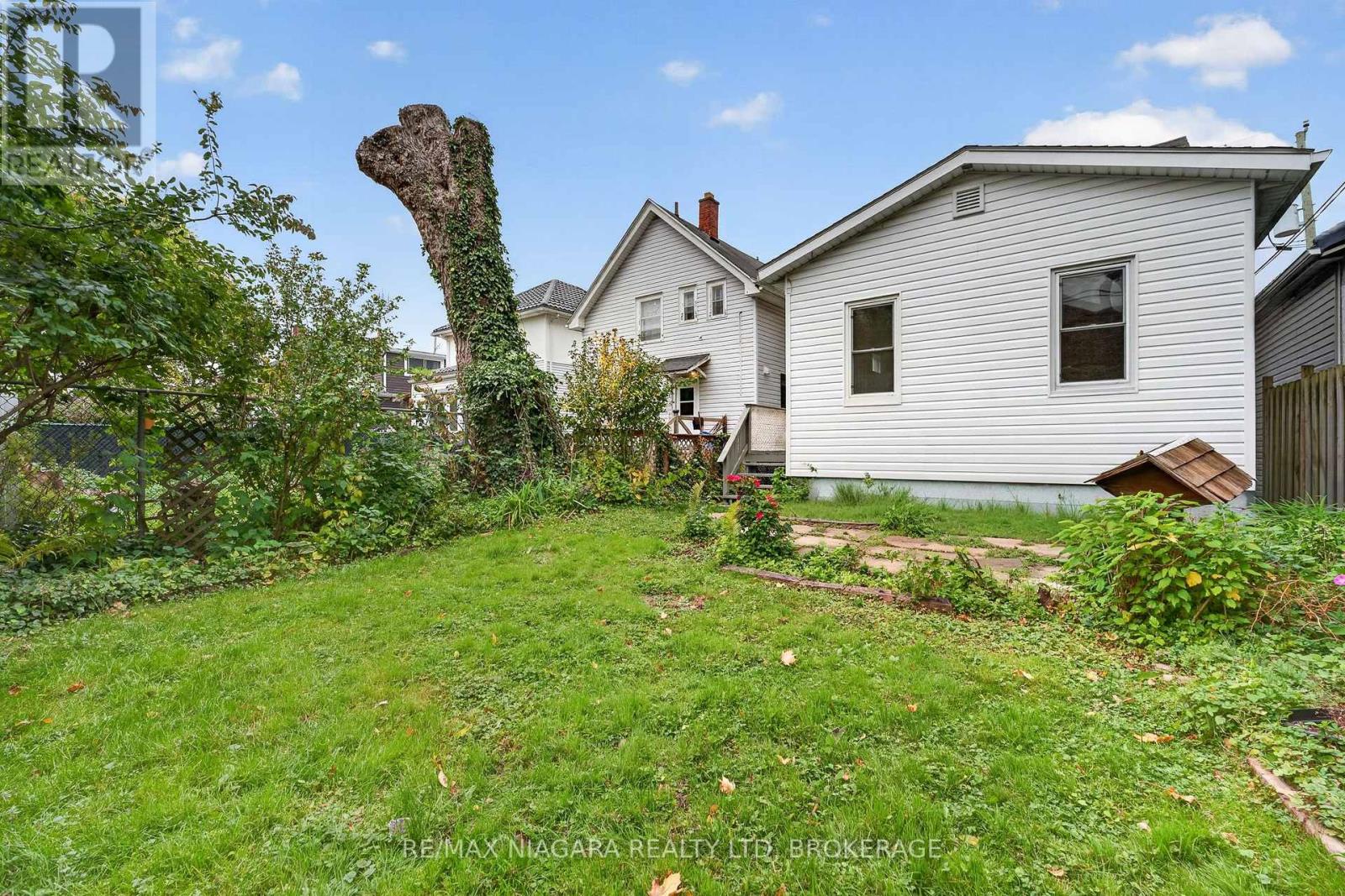 44 Lowell Avenue Property Photo 33