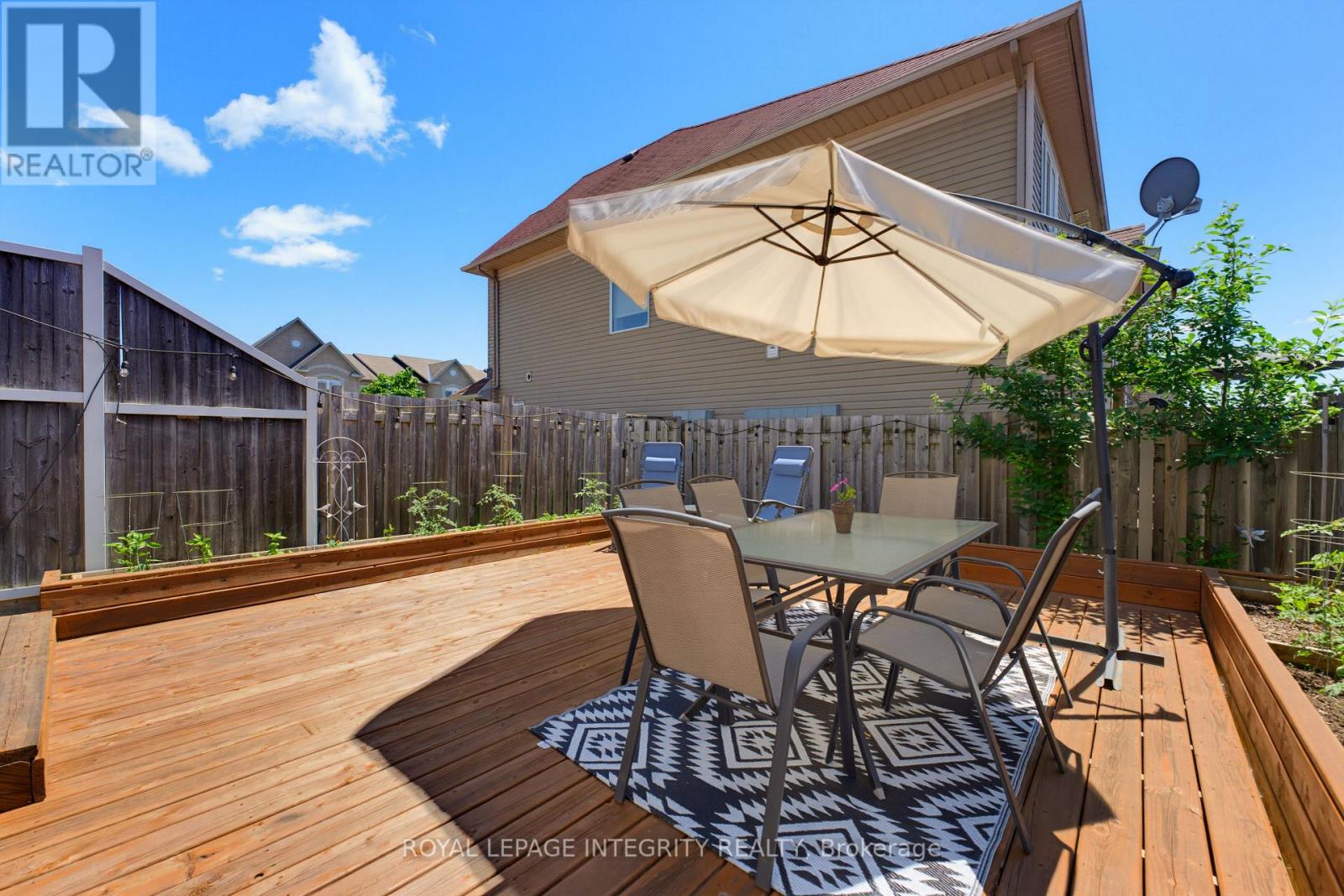 173 Silvermoon Crescent Property Photo 41