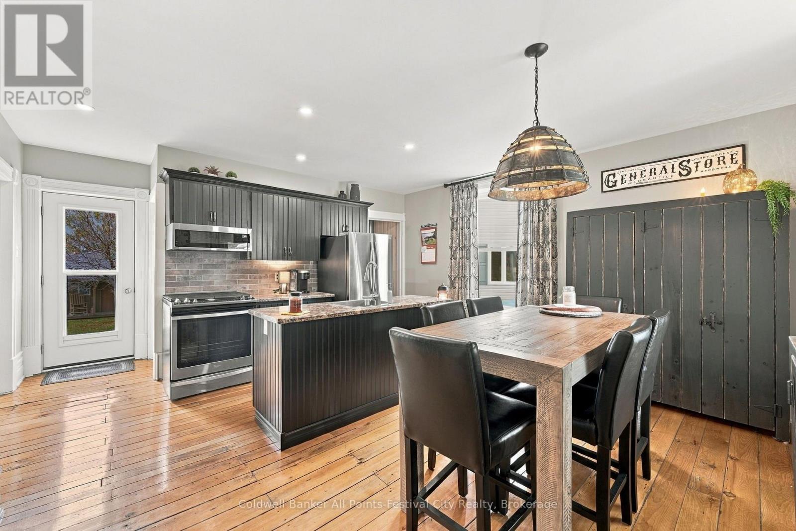 77 Napier Street Property Photo 13