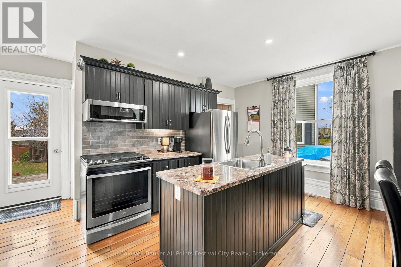 77 Napier Street Property Photo 14