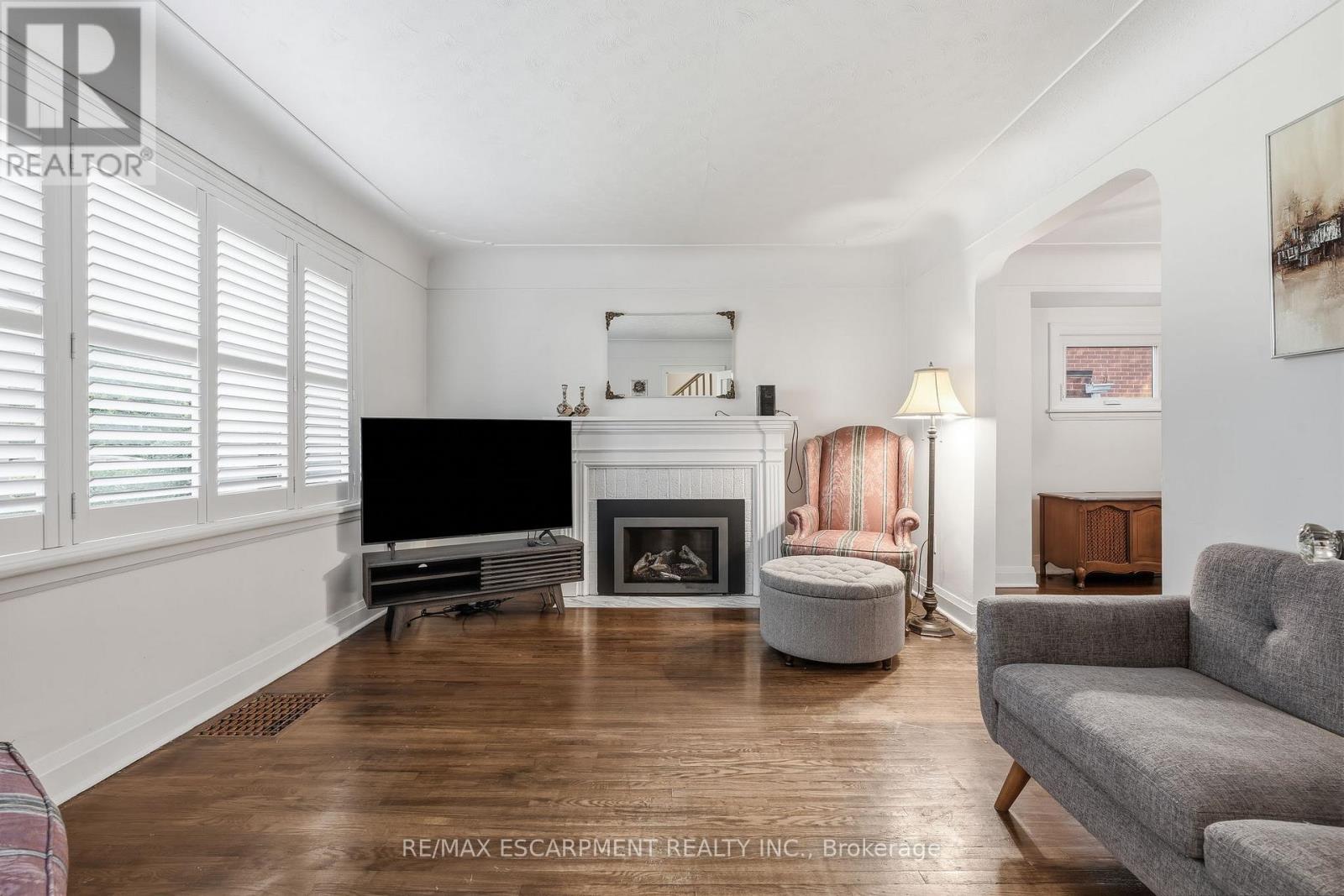 13 Allan Avenue Property Photo 3