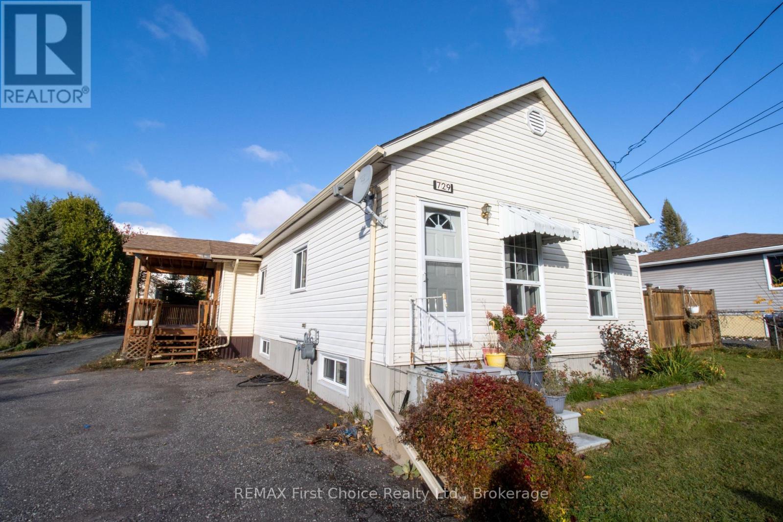 729 HODDER AVENUE