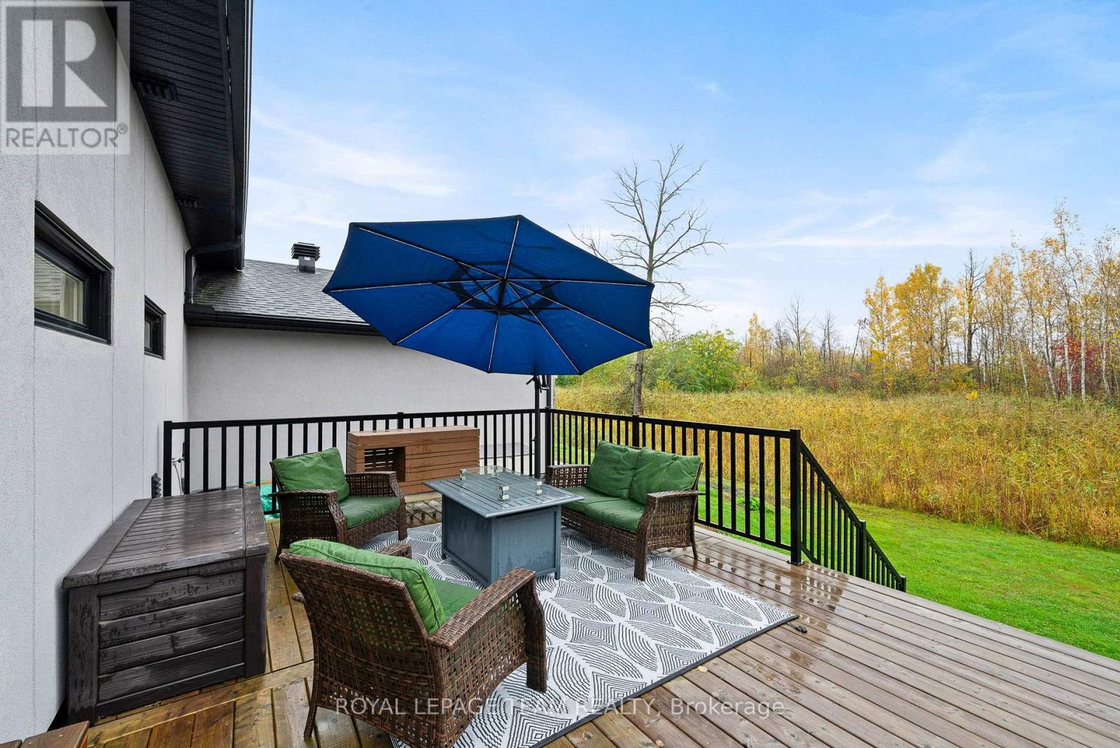 15 Rideau Crossing Crescent Property Photo 41