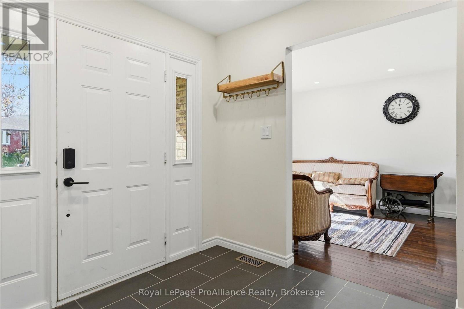 1316 Scollard Drive Property Photo 4
