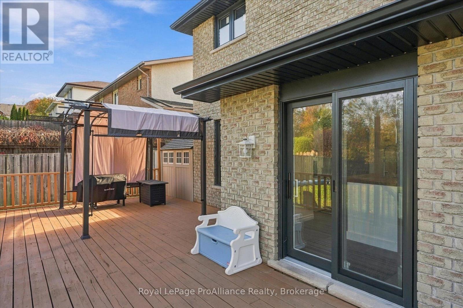 1316 Scollard Drive Property Photo 17